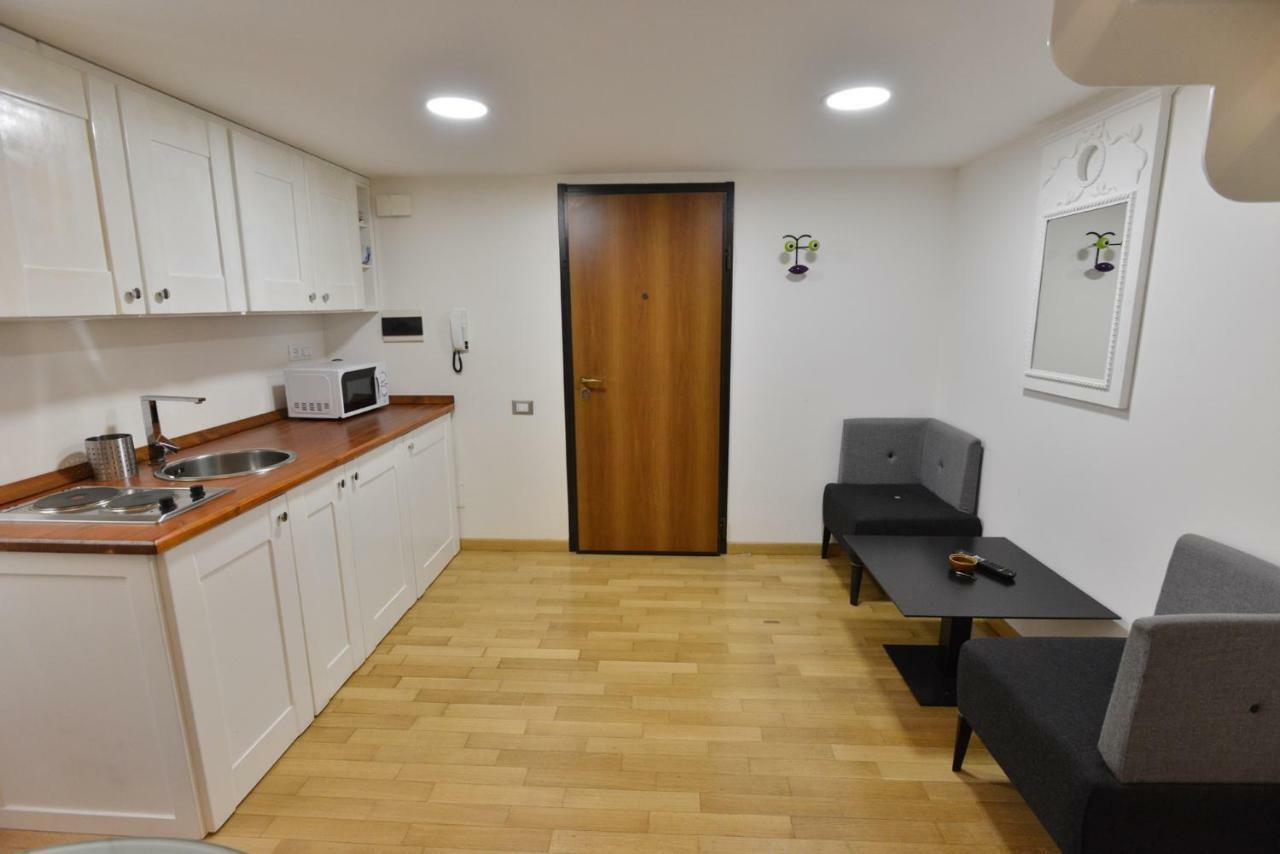 Izzhome Full Center Cozy Каляри Екстериор снимка